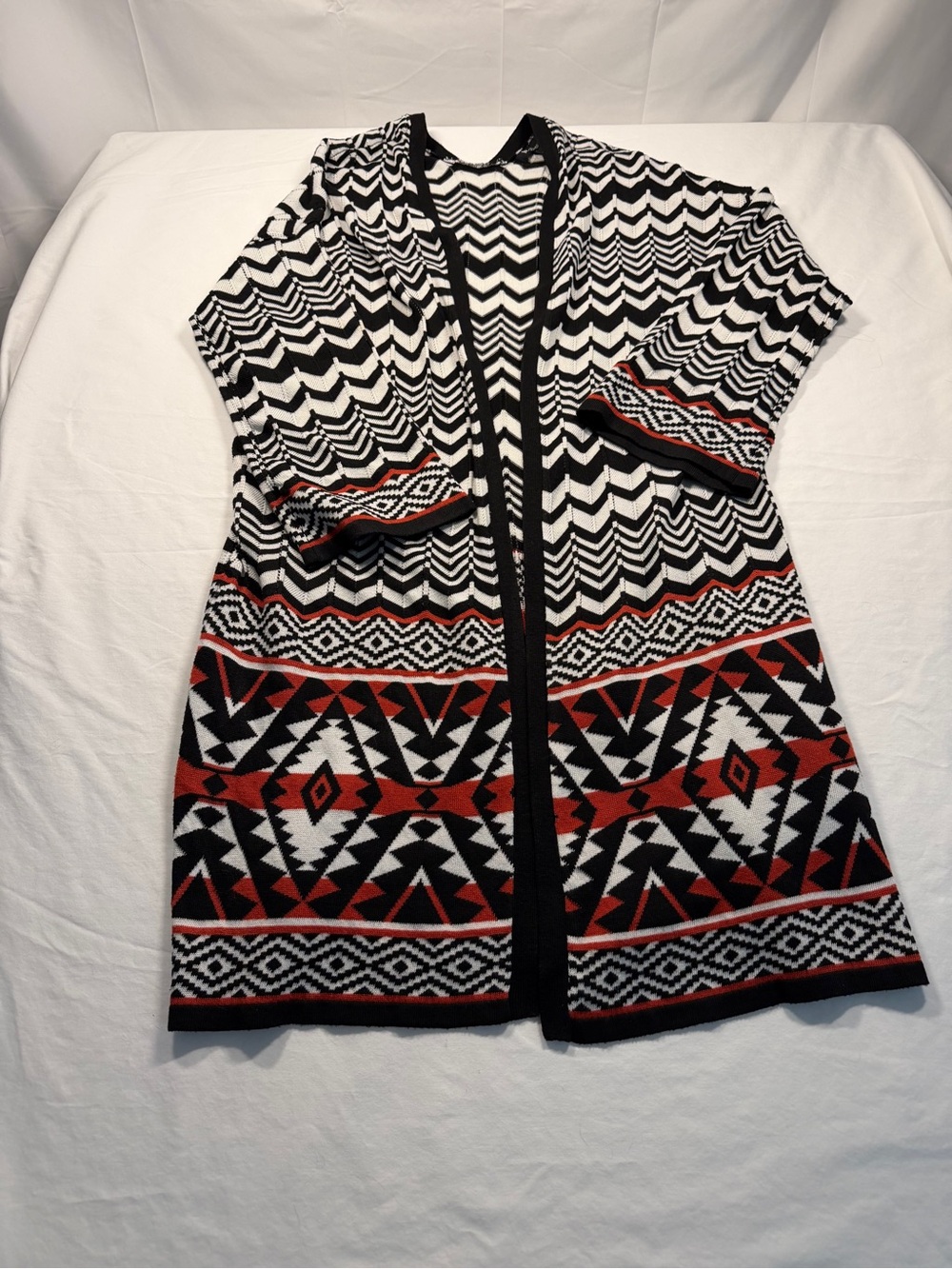 Ivy Beau W-Med Southwestern Pattern Open Front Duster